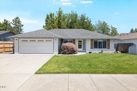 1156 Ginger Way, Medford, OR 97501