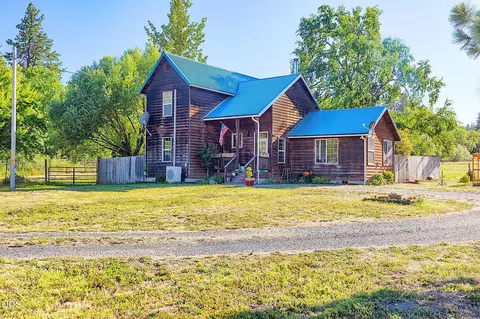 19560 Williams Hwy, Williams, OR 97544