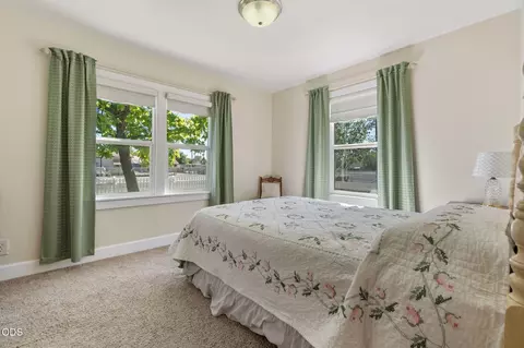 Bedroom - 540 E 2nd St, Merrill, OR 97633 photo 1 of 7