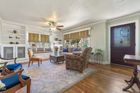 Living - 540 E 2nd St, Merrill, OR 97633 photo 1 of 5