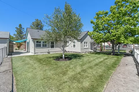 Exterior - 540 E 2nd St, Merrill, OR 97633 photo 1 of 10