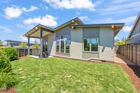 Exterior - 63177 Iner Loop, Bend, OR 97701 photo 4 of 6