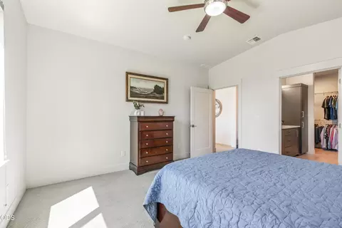 Bedroom - 63177 Iner Loop, Bend, OR 97701 photo 2 of 5