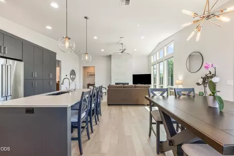 Dining - 63177 Iner Loop, Bend, OR 97701 photo 1 of 2