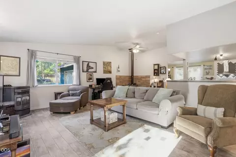 Living - 16801 Gross Dr, Bend, OR 97707 photo 8 of 9