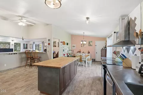 Kitchen - 16801 Gross Dr, Bend, OR 97707 photo 2 of 7