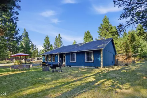 Exterior - 16801 Gross Dr, Bend, OR 97707 photo 15 of 15