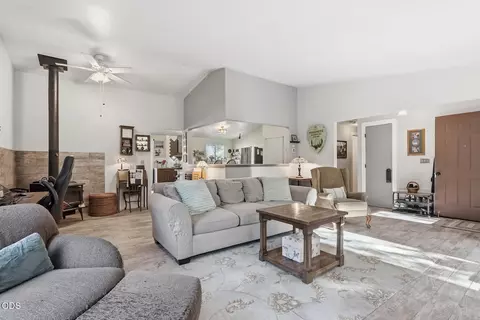 Living - 16801 Gross Dr, Bend, OR 97707 photo 9 of 9