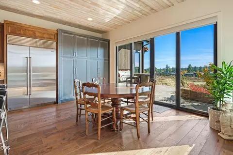 Dining - 19167 Cartwright Ct, Bend, OR 97702 photo 1 of 1