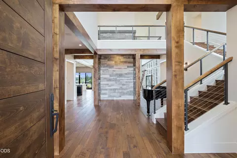 Entry Way - 19167 Cartwright Ct, Bend, OR 97702 photo 1 of 3