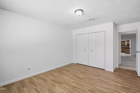 Bedroom - 925 Meadow View Dr, Williams, OR 97544 photo 2 of 6