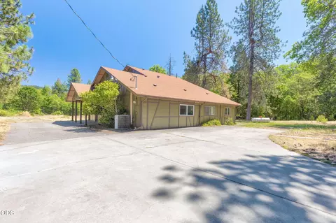 Other - 925 Meadow View Dr, Williams, OR 97544 photo 15 of 22