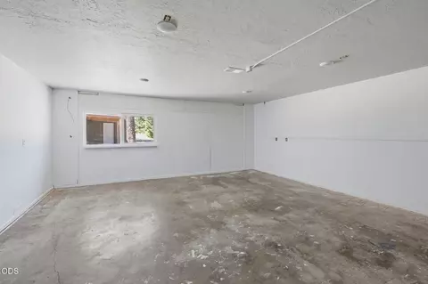 Other - 925 Meadow View Dr, Williams, OR 97544 photo 2 of 22