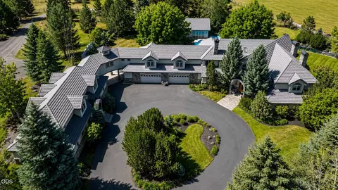 Other - 67480 Cloverdale Rd, Bend, OR 97703 photo 2 of 24