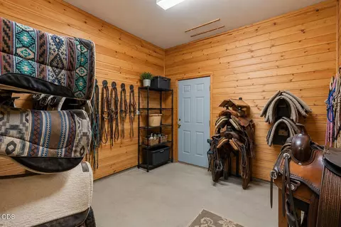 Other - 67480 Cloverdale Rd, Bend, OR 97703 photo 16 of 24
