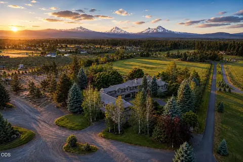 Other - 67480 Cloverdale Rd, Bend, OR 97703 photo 4 of 24