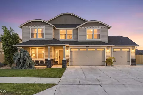 2859 SW 47th St, Redmond, OR 97756