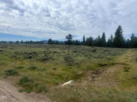 0 Rim Dr #111&112, Chiloquin, OR 97624
