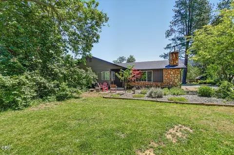 Exterior - 8027 Evans Creek Rd, Rogue River, OR 97537 photo 1 of 10