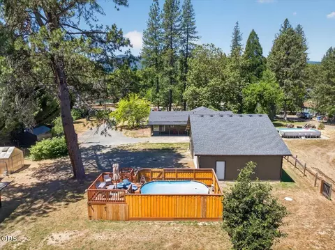 Exterior - 8027 Evans Creek Rd, Rogue River, OR 97537 photo 10 of 10