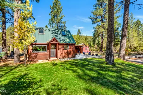 Exterior - 61579 Boulder Rd, Bend, OR 97703 photo 3 of 12