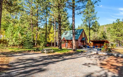 61579 Boulder Rd, Bend, OR 97703
