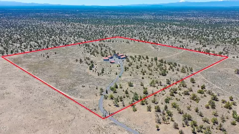 12213 SW Ranch Rd, Powell Butte, OR 97753