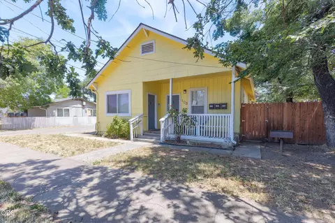 108 N Columbus Ave, Medford, OR 97501