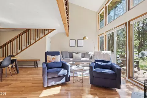 Living - 16693 Wagon Trl, Bend, OR 97707 photo 5 of 5