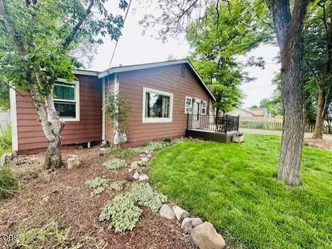 4423 Winter Ave, Klamath Falls, OR 97603