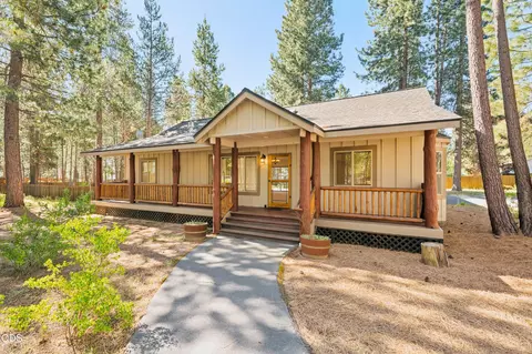 56718 Bandley Rd, Bend, OR 97707
