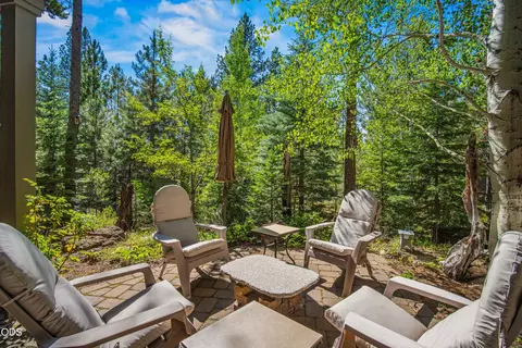 Exterior - 57733 Wallowa Loop, Sunriver, OR 97707 photo 9 of 11