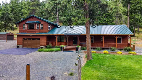 11550 Simpson Canyon Rd, Klamath Falls, OR 97601