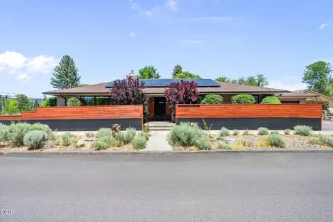 408 NE Hawthorne Ave, Bend, OR 97701