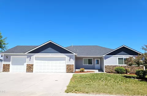 5545 Sturdivant, Klamath Falls, OR 97603