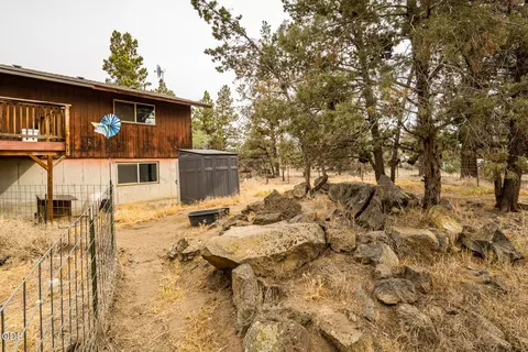 Exterior - 22305 Neff Rd, Bend, OR 97701 photo 8 of 16