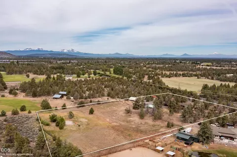 View/Area - 22305 Neff Rd, Bend, OR 97701 photo 4 of 6