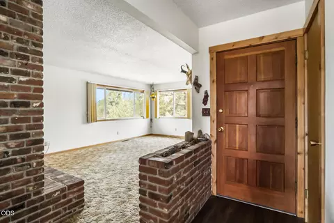 Entry Way - 22305 Neff Rd, Bend, OR 97701 photo 1 of 1