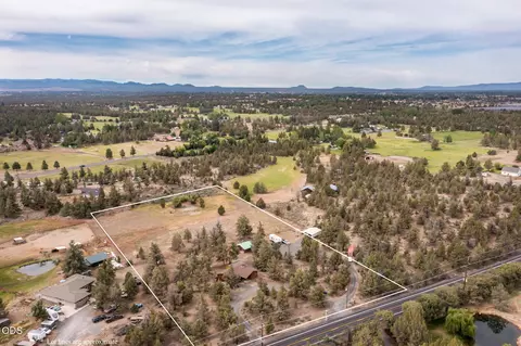 View/Area - 22305 Neff Rd, Bend, OR 97701 photo 5 of 7