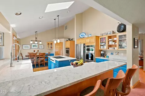 Kitchen - 20490 Timberline Ct, Bend, OR 97702 photo 1 of 4