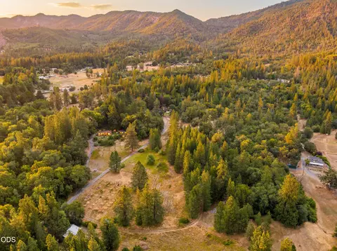 e evans creek road, Rogue River, OR 97537