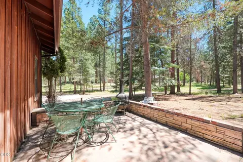 Exterior - 15512 6th St, La Pine, OR 97739 photo 8 of 14