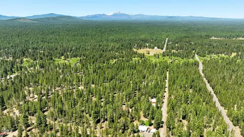 View/Area - 15512 6th St, La Pine, OR 97739 photo 13 of 17
