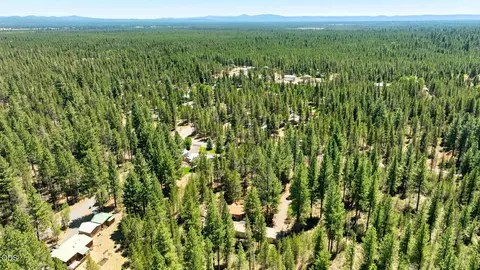 View/Area - 15512 6th St, La Pine, OR 97739 photo 6 of 17