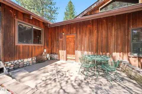 Exterior - 15512 6th St, La Pine, OR 97739 photo 7 of 14
