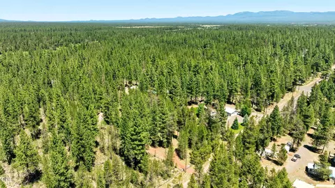 View/Area - 15512 6th St, La Pine, OR 97739 photo 3 of 17