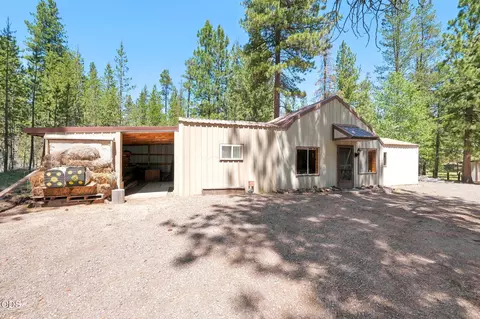 Exterior - 15512 6th St, La Pine, OR 97739 photo 14 of 14