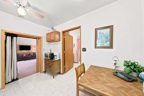 Dining - 15512 6th St, La Pine, OR 97739 photo 4 of 4