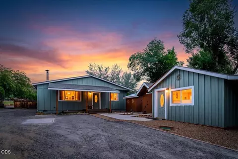 3806 NE Butte Ln, Prineville, OR 97754