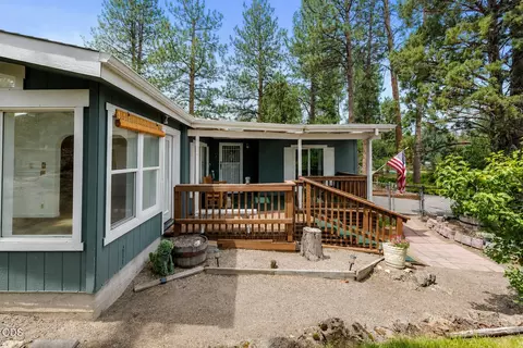 Exterior - 60865 Raintree Dr, Bend, OR 97701 photo 3 of 7